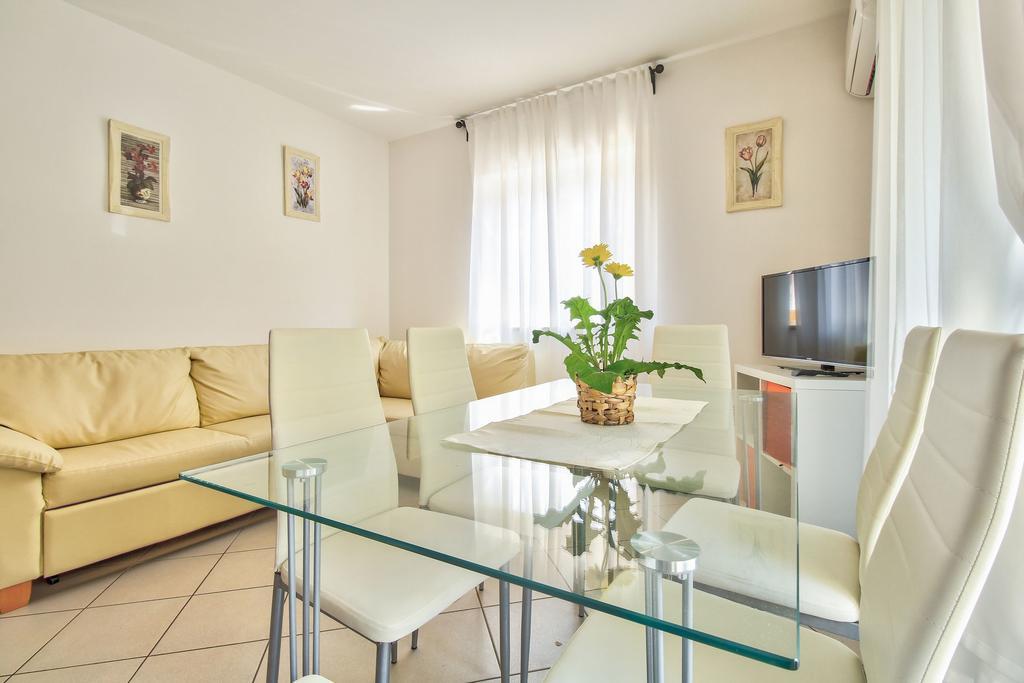 Apartments Vera Umag Exterior photo