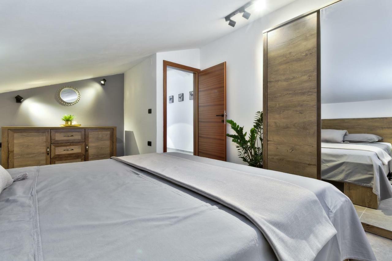 Apartments Vera Umag Exterior photo